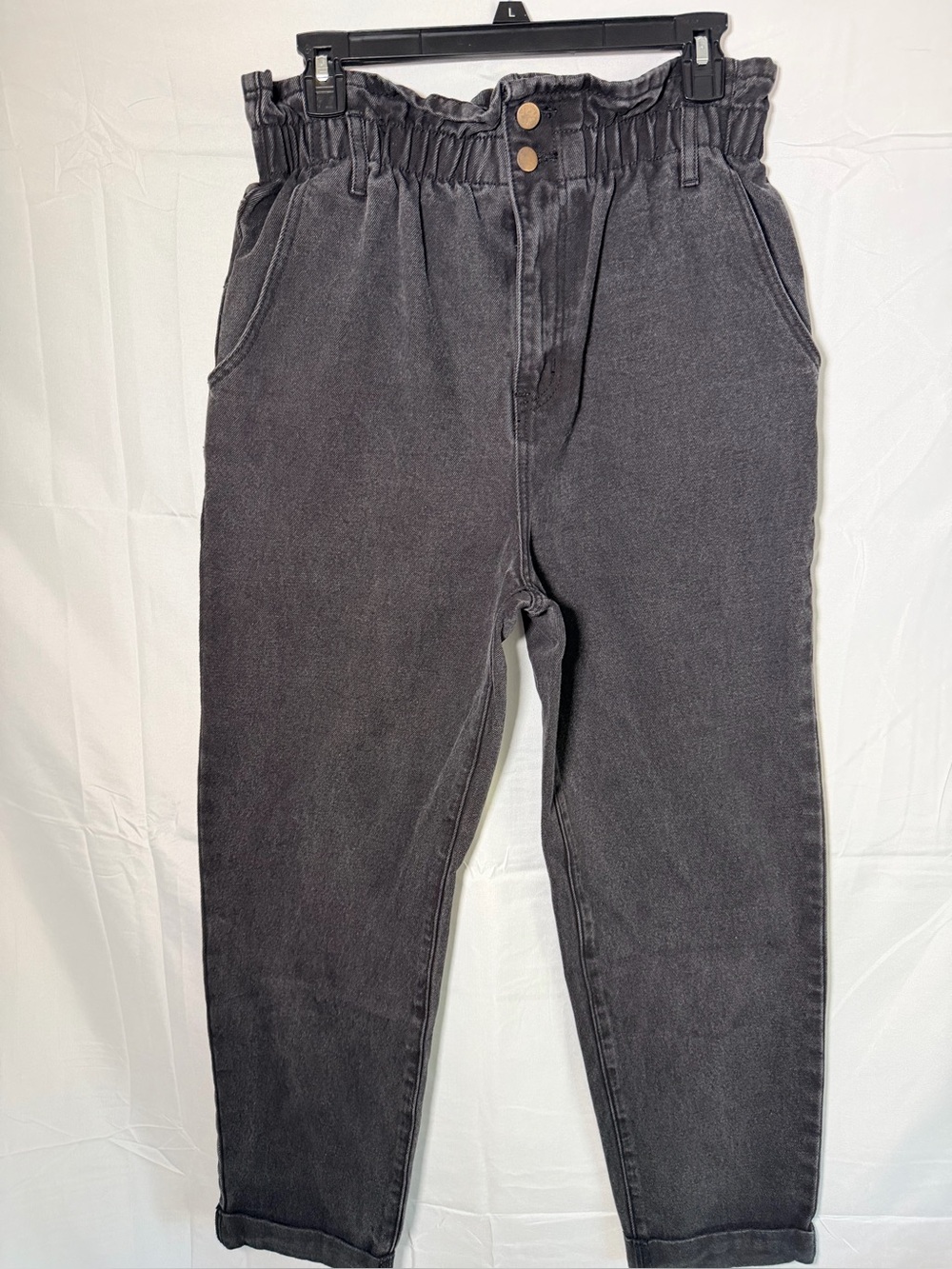 Forever 21 High-Waist Paperbag waist Black washed mom denim mom jeans